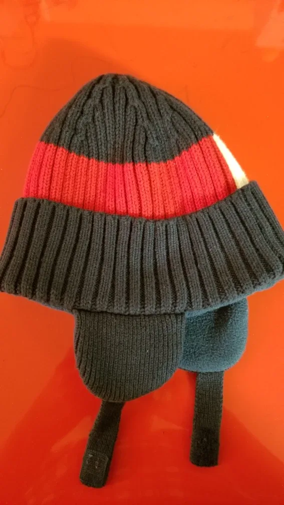 Kids' Winter Toque with Ear Flaps image indicator(3)
