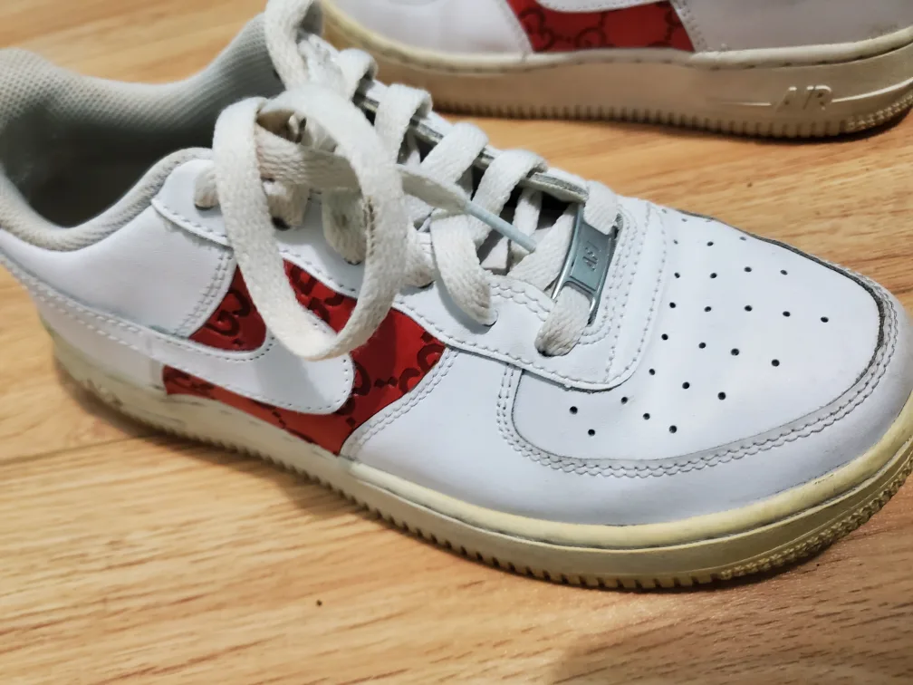 Nike Air Force 1 Custom Gucci Sneakers image indicator(4)