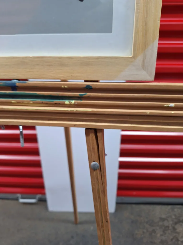 Wooden Folding Easel (for Kit Cat Club rescue) #ThriftyPicks image indicator(4)