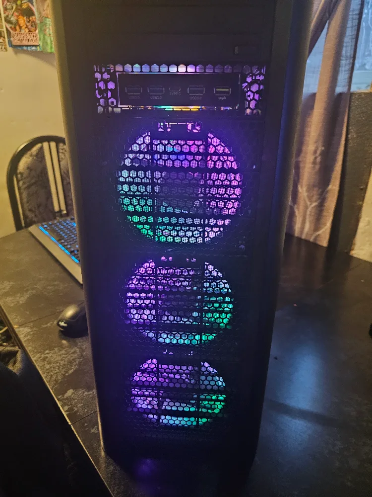 Gaming PC Setup - Monitor, Keyboard, Tower image indicator(2)