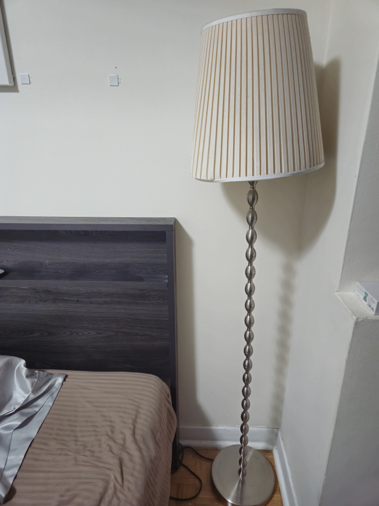 Elegant Floor Lamp with Beaded Stand
