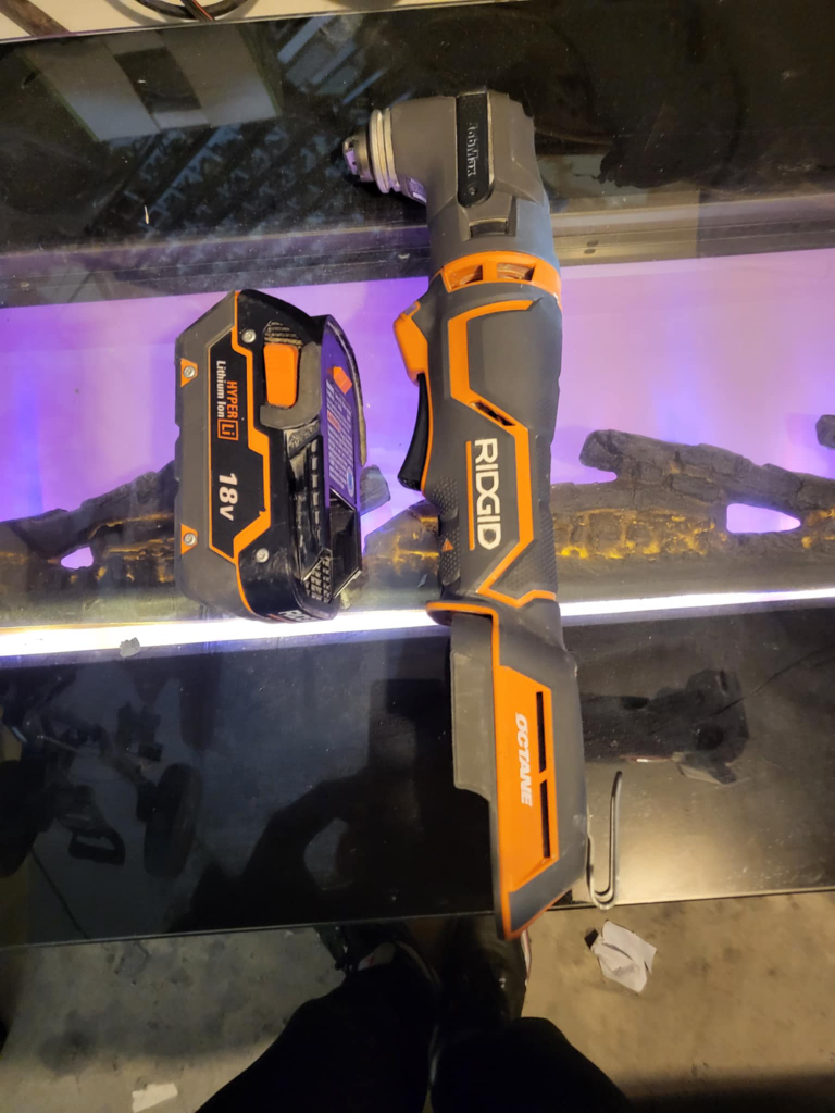RIDGID 18V OCTANE cordless multi tool