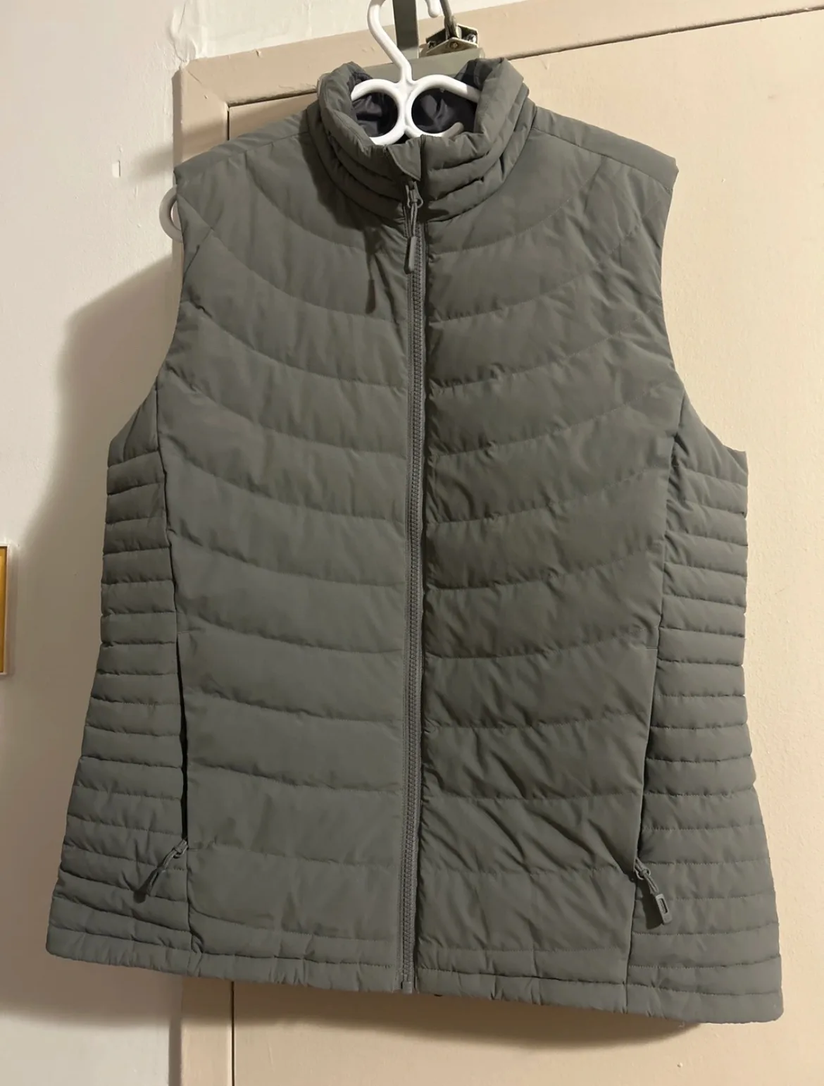 Winter River Grey Puff Vest thumbnail