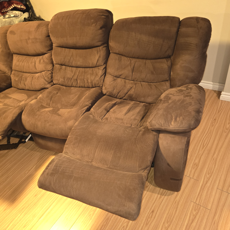 Brown Reclining Sofa - photo 3