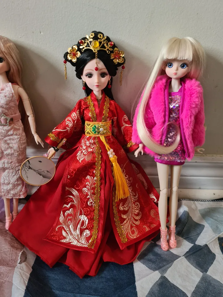 LUXURY DOLL SET: 2 BJDS, 3 ANIME DOLLS, (Chinese Doll - sold) image indicator(6)