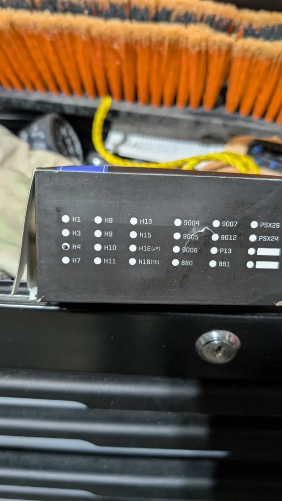 💚👀-WWOOWW- LED Headlight Bulbs H4 FCFS image indicator(7)