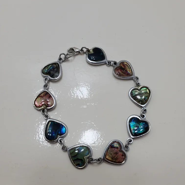 Small girls Heart-Shaped Bracelet image indicator(5)