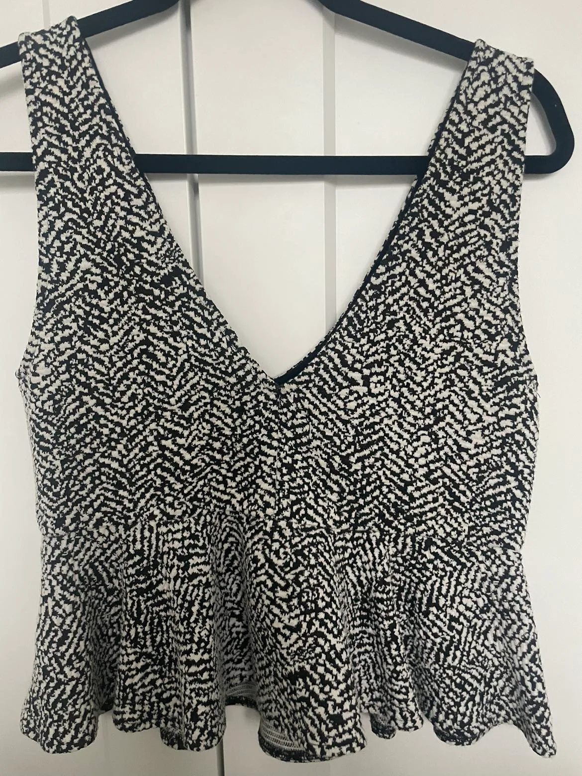 Peplum top image indicator(5)