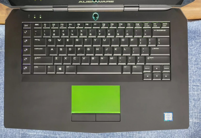 Alienware 15 R2 UHD 2.6GHz i7-6700HQ 16GB RAM 1TB SSD  GTX 970M - photo 2