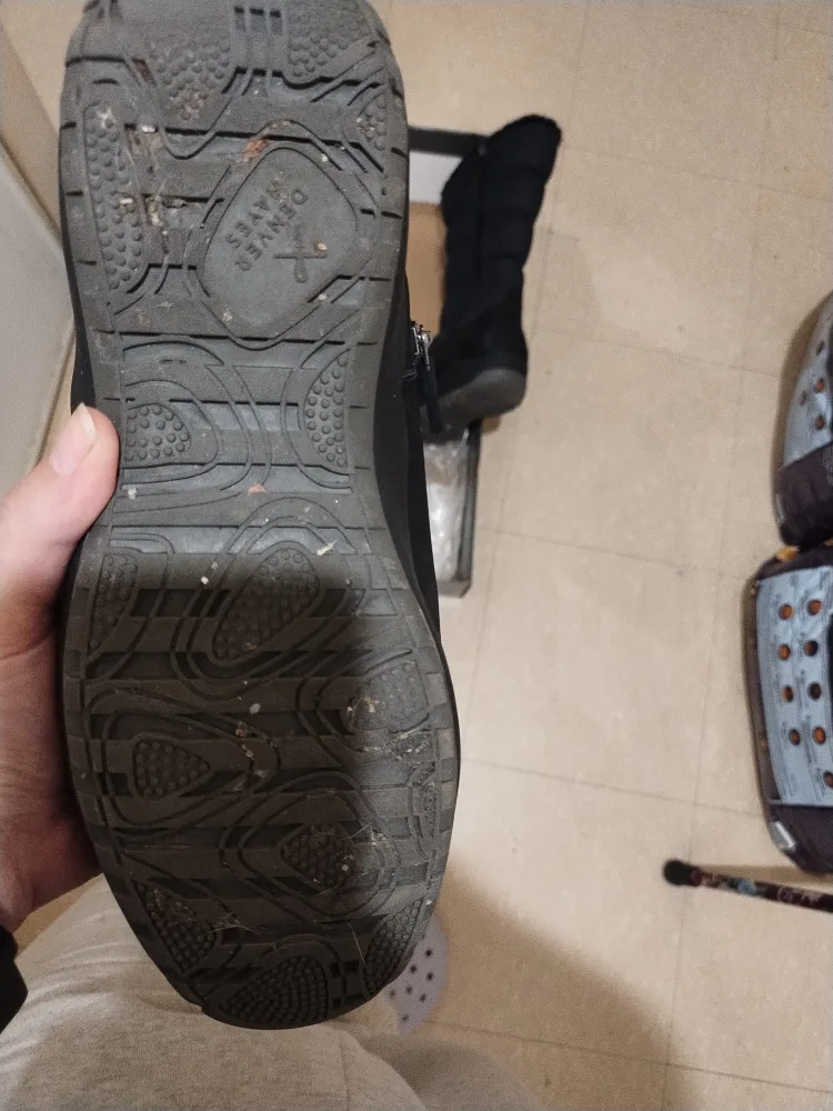 Denver Hayes Women's Black Winter Boots Size 8.5 image indicator(4)