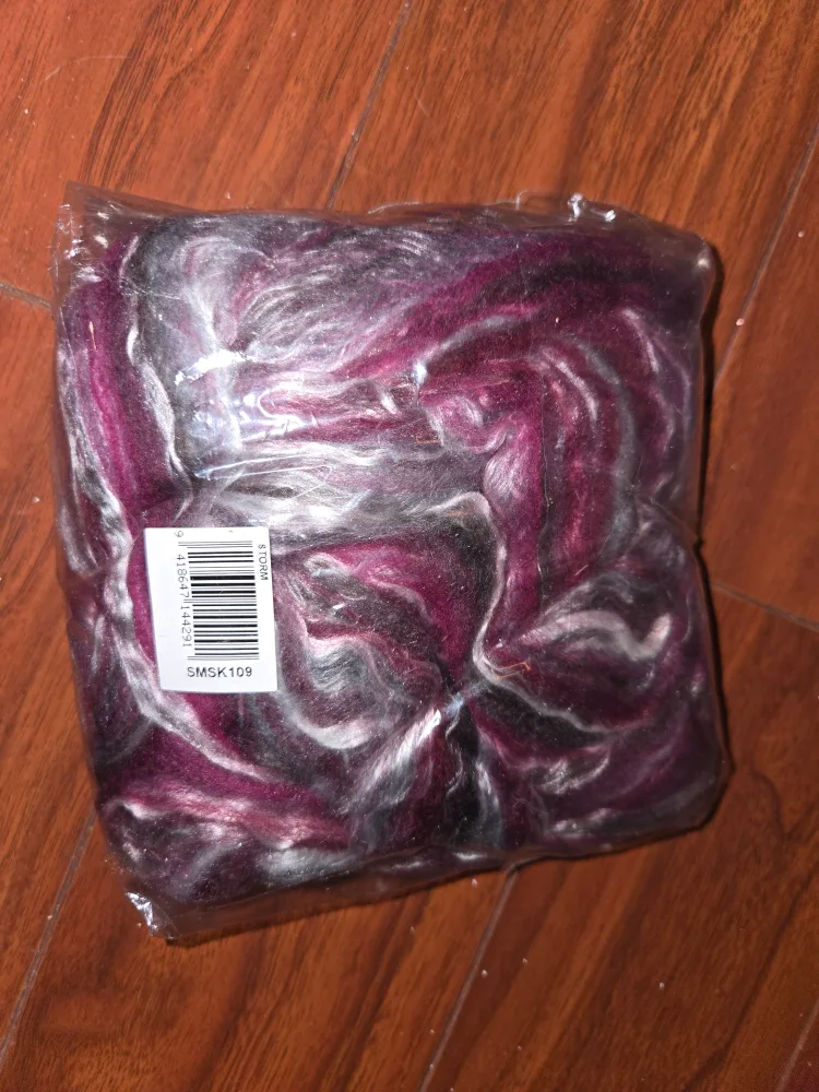 🧡 Brand New Ashford Silk Merino Scarf Kit image indicator(2)