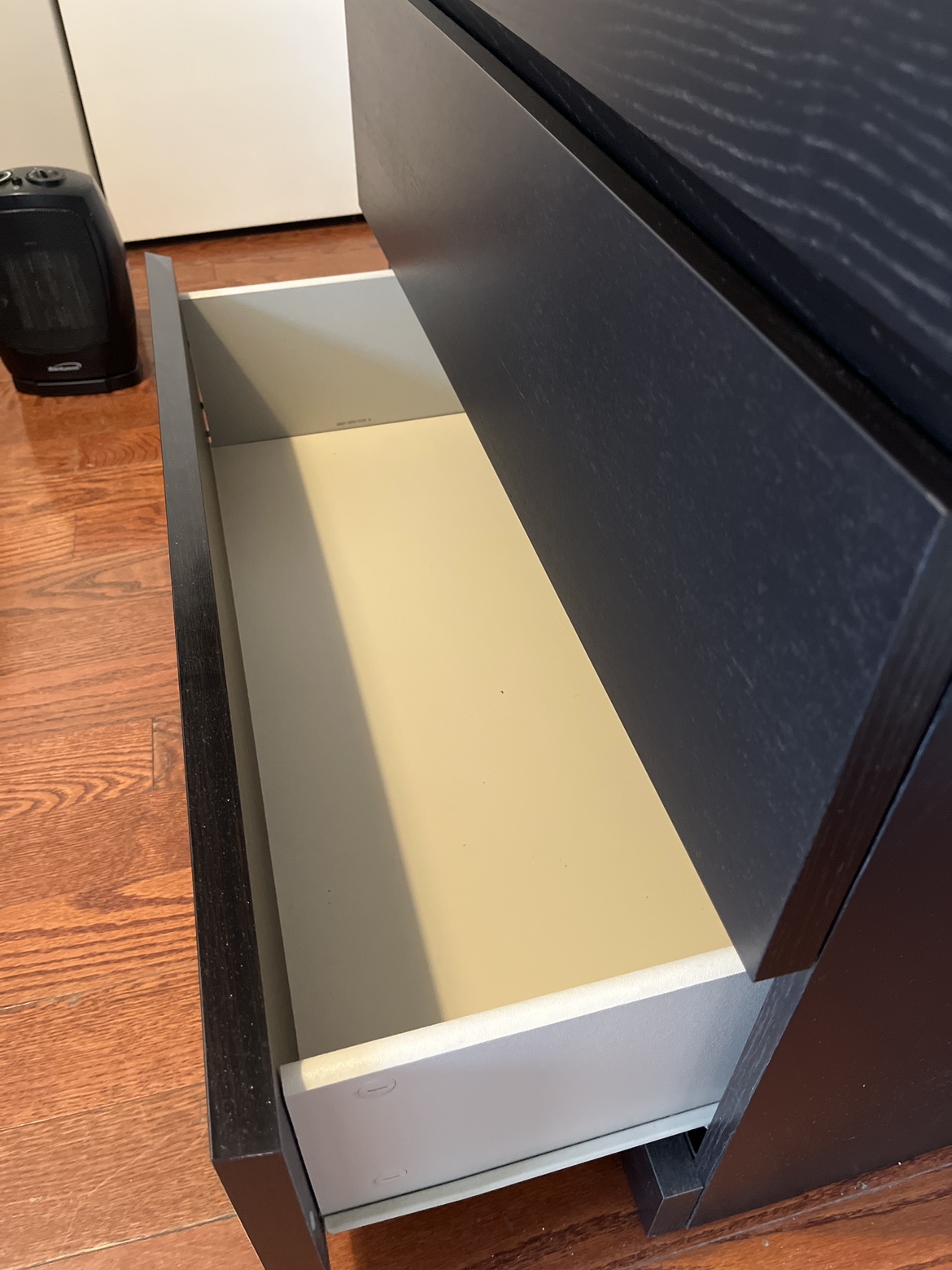 IKEA MALM 3-Drawer Chest - Black-Brown - photo 4