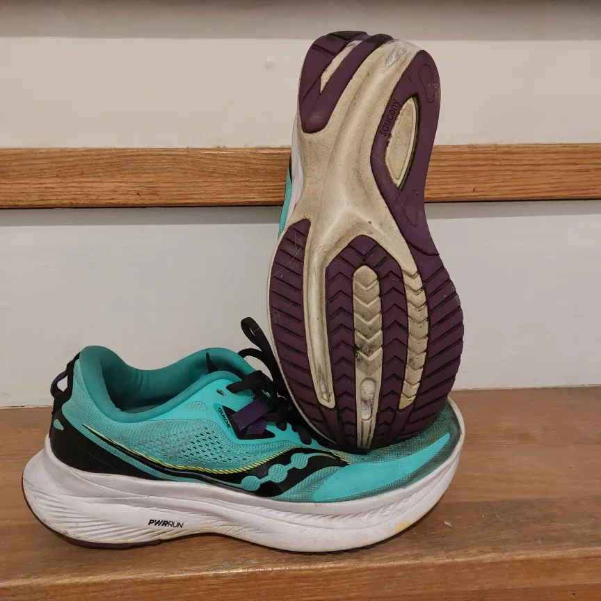 Saucony Women's Running Shoes image indicator(2)