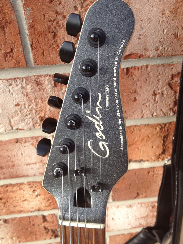 Godin Freeway EMG Electric Guitar - photo 4