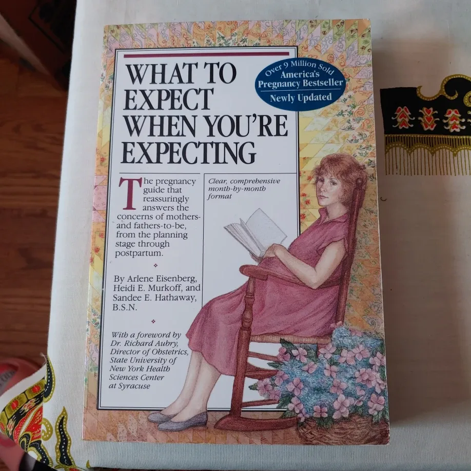 Pregnancy Books image indicator(2)