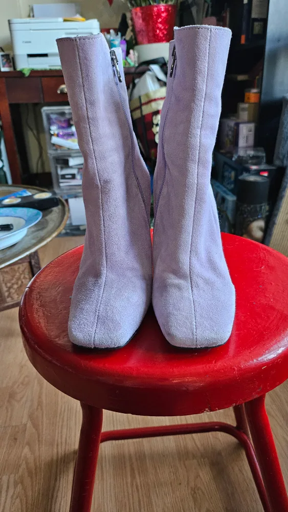MAKE OFFER: L'Intervalle Lilac Above-Ankle Suede Boots image indicator(5)