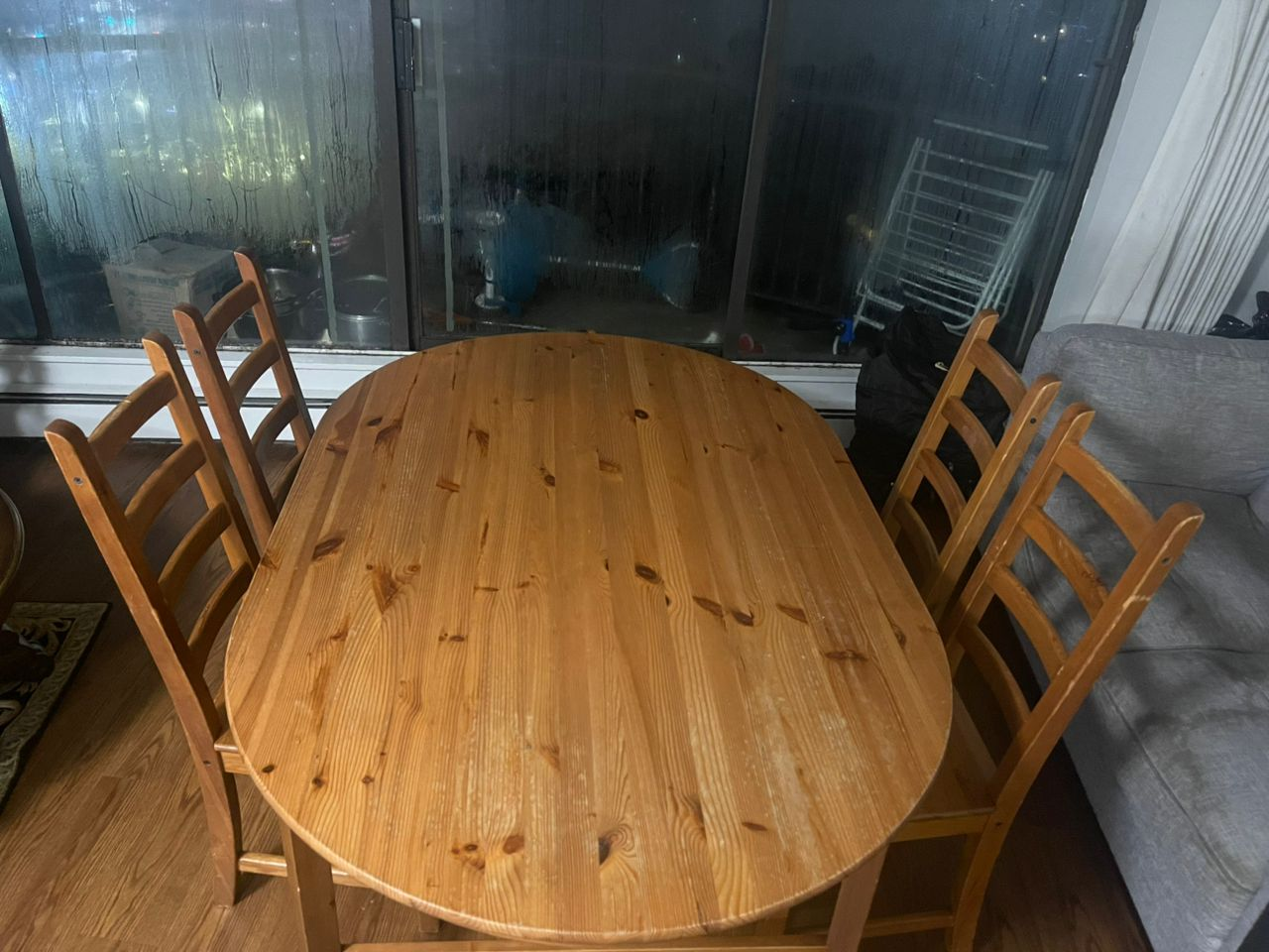 dining table - photo 3