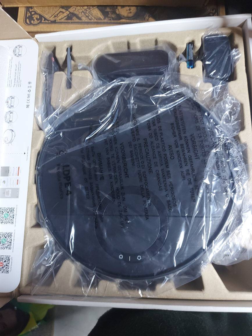 New Robot Vacuum Cleaner 2-in-1 - photo 2