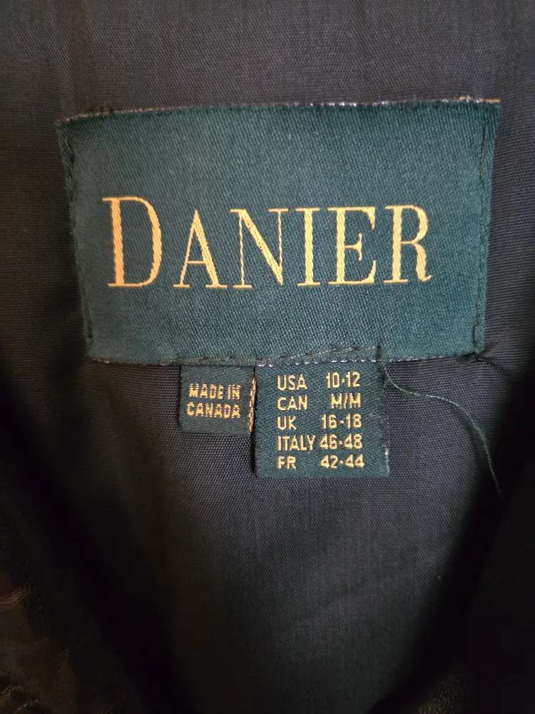 DANIER Women's Black Leather coat - Size M image indicator(2)