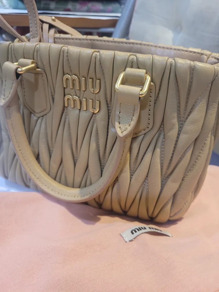 Miu Miu Matelassé Leather Handbag image indicator(4)
