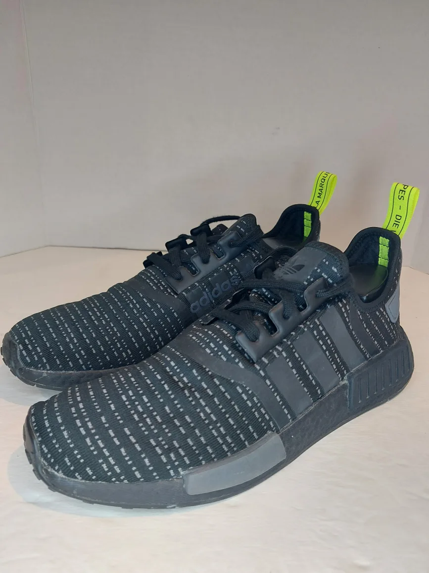 Adidas NMD_R1 Shoes image indicator(2)