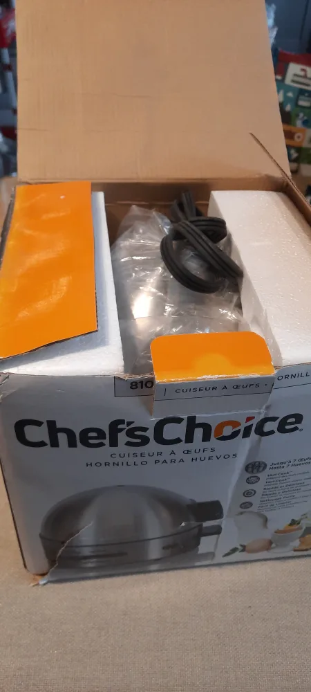 Chef's Choice 810 Gourmet Egg Cooker - 7 Egg Capacity image indicator(2)