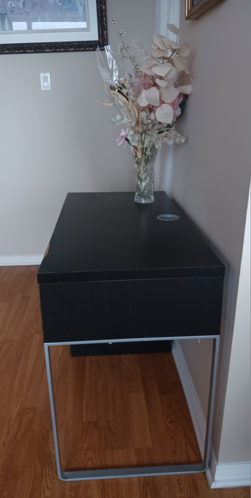 IKEA MICKE Desk - Black and White - photo 2