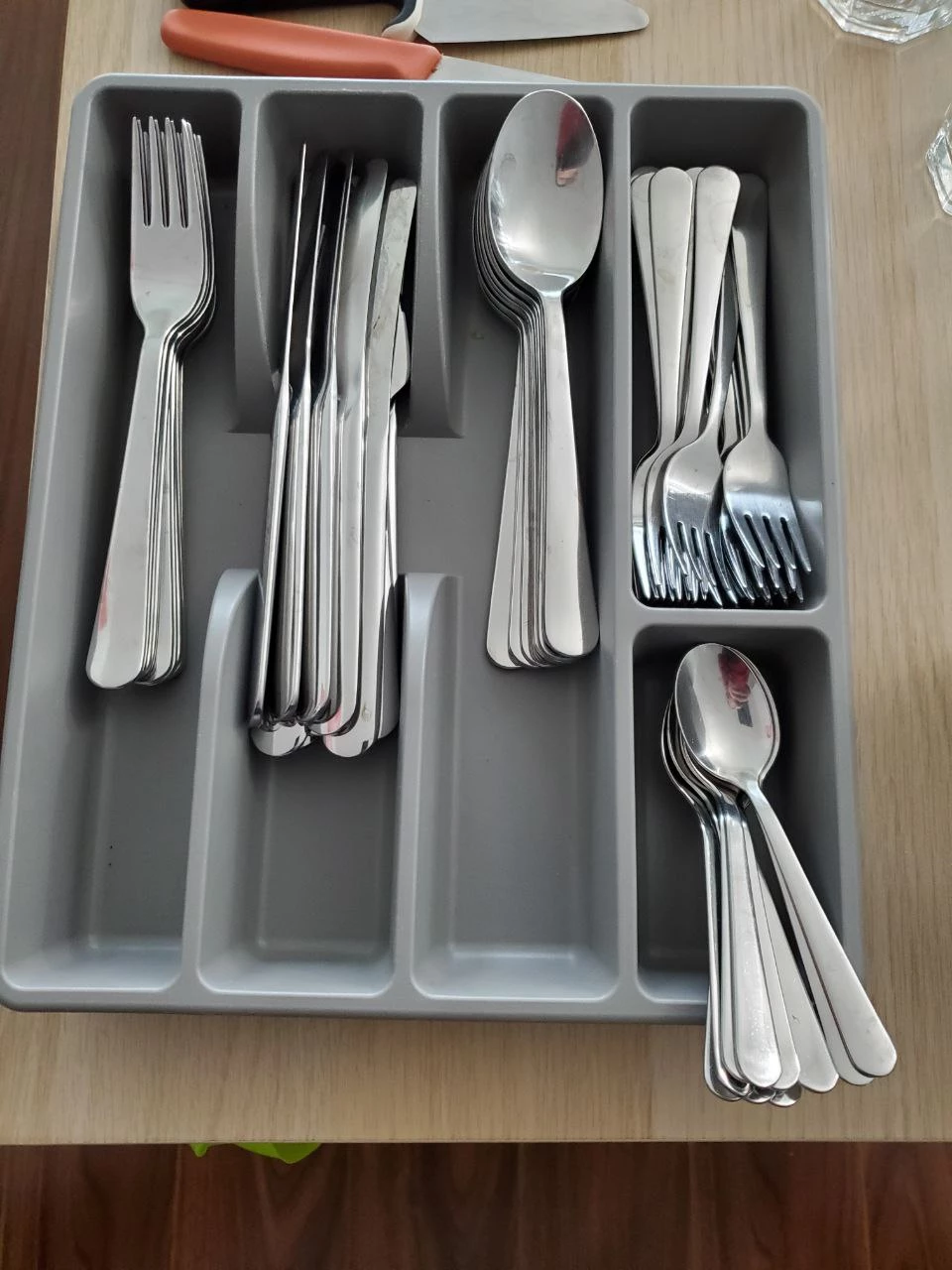 Cutlery set with 6 knifes and Cutlery tray - photo 2