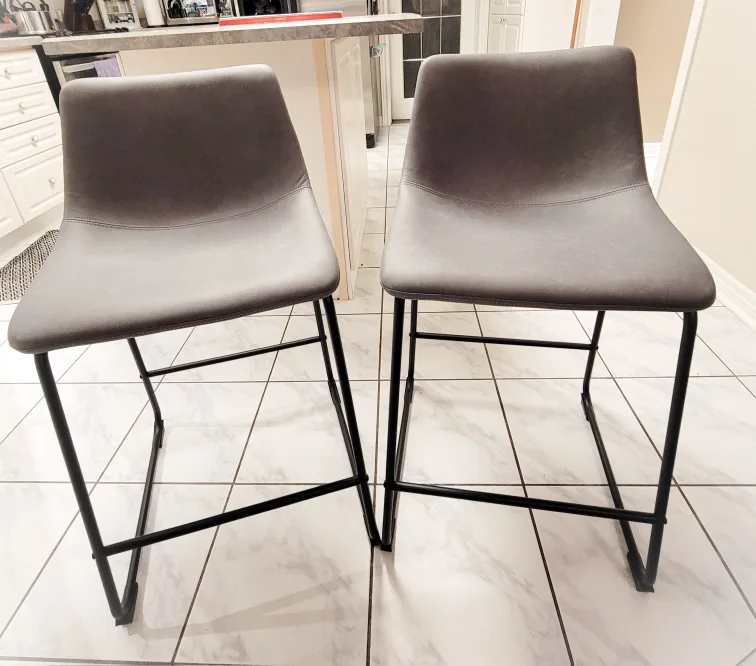 Bar/Counter Stools (2) thumbnail