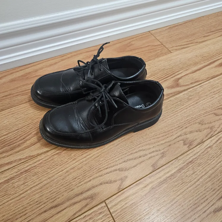 Boys' Black Dress Shoes - Size 3 image indicator(3)
