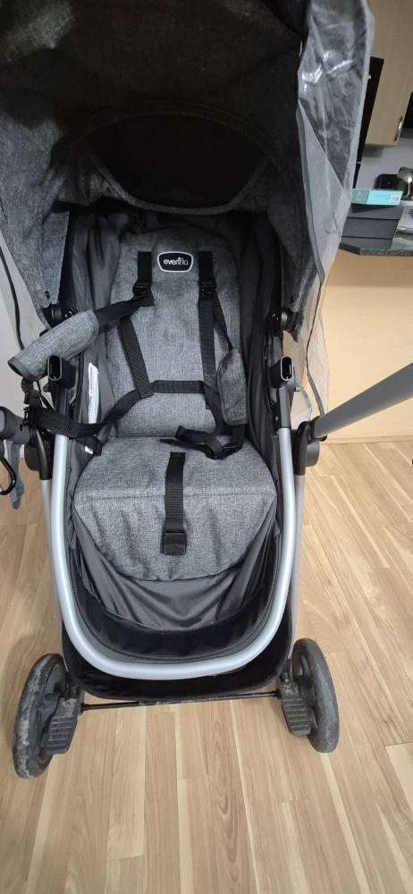 Evenflo Pivot Xpand Modular Travel System