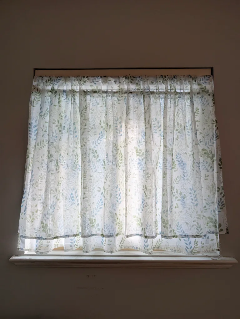 2 leaves sheer curtain with rods for window image indicator(2)