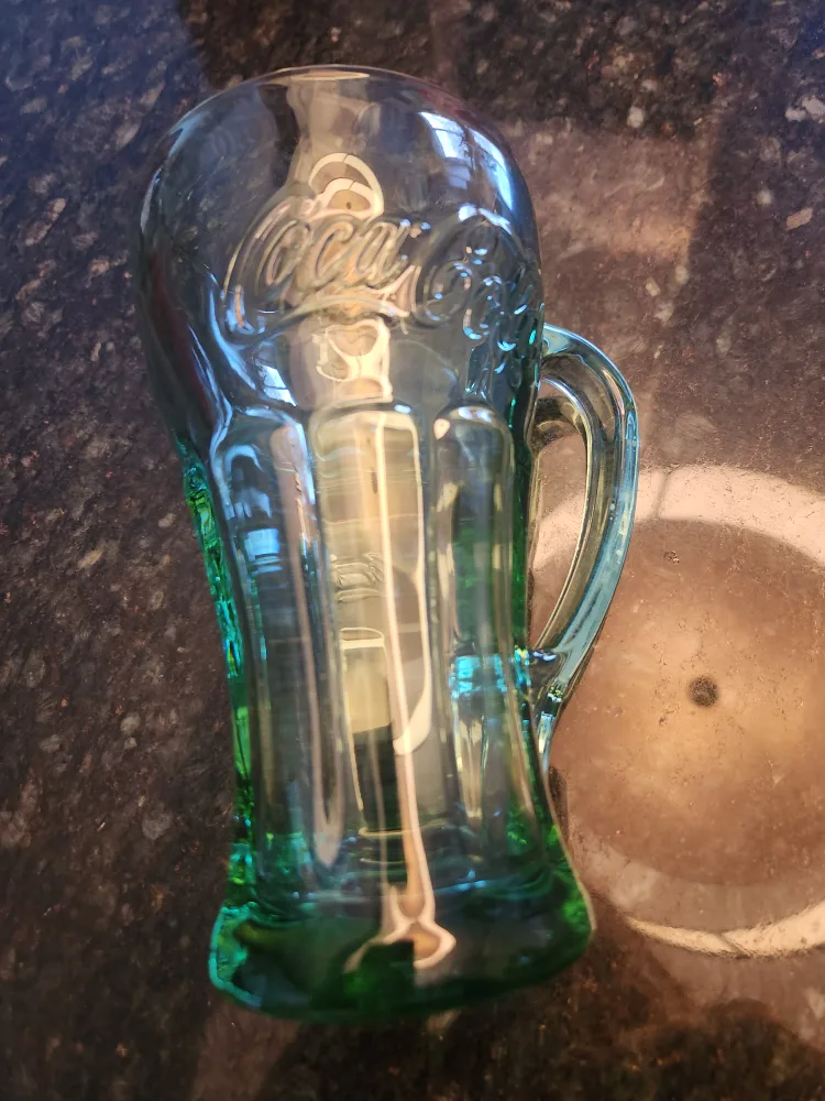 Coca-Cola Green Glass Mugs image indicator(3)