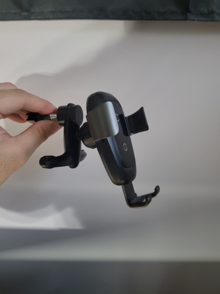 Wireless Car Phone charger - photo 2