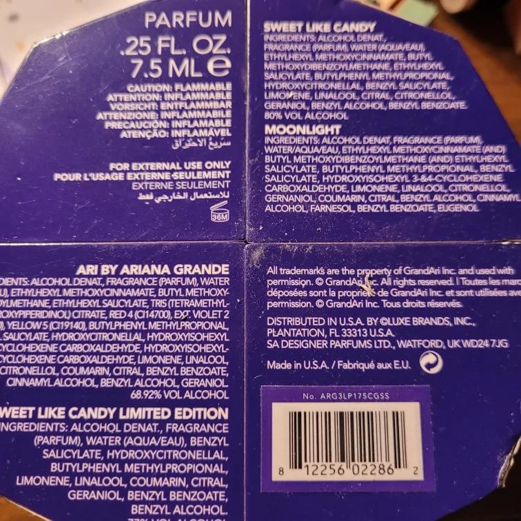 Ariana Grande Perfume Gift Set - Sweet Like Candy & Ari image indicator(2)