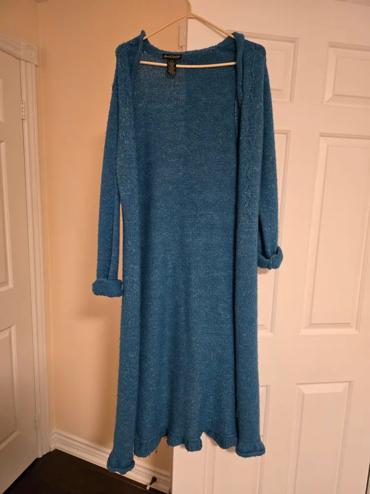 Alexandra Bartlett Long Cardigan Sweater image indicator(2)