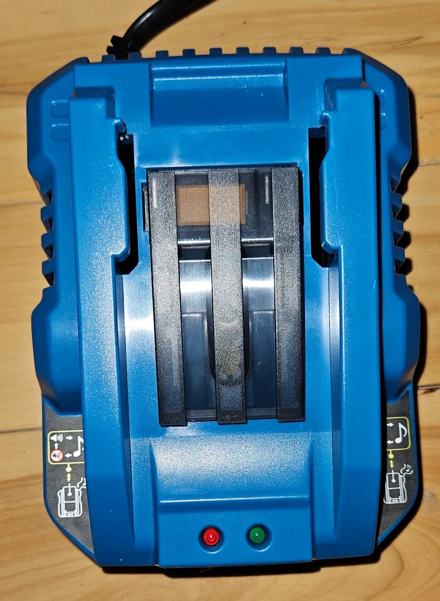 for makita Rapid Charger for 14.4-18V Li-ion Batteries image indicator(2)