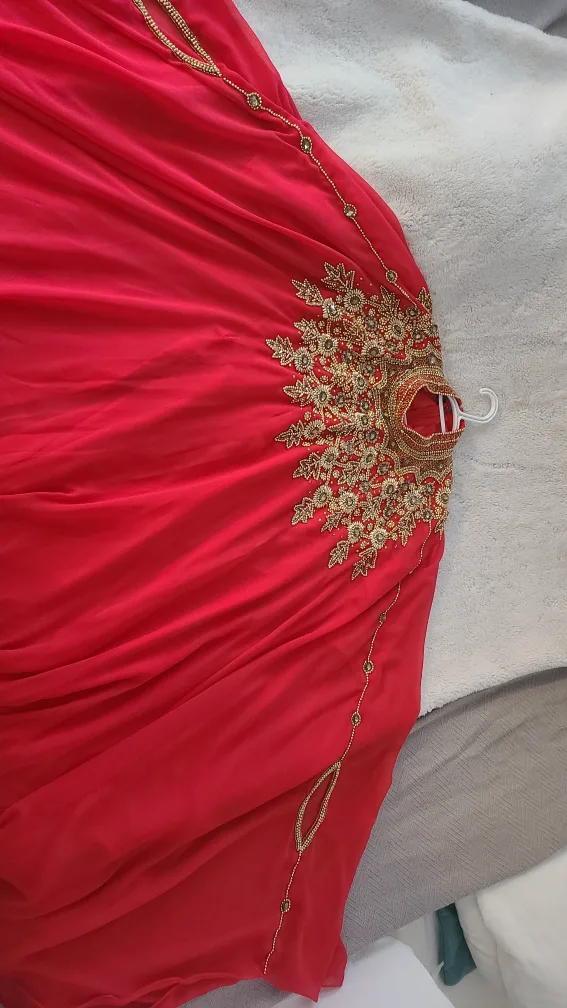 Red embellished kaftan image indicator(2)