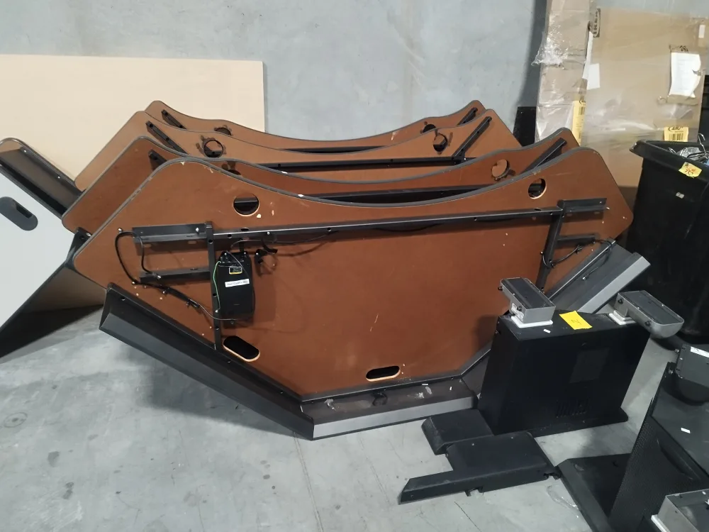 Systema Curved Control Room Console image indicator(8)