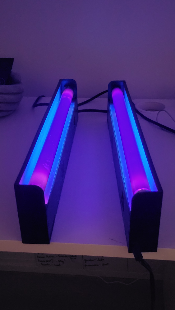 BLACK UV PARTY LIGHTS - Only 1 remaining