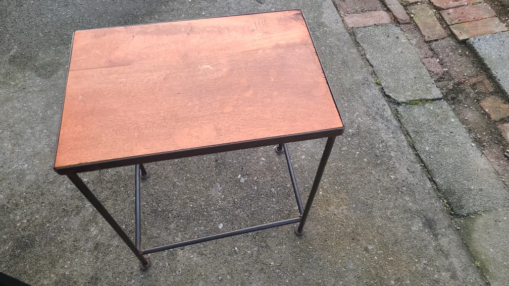 2 side tables image indicator(2)