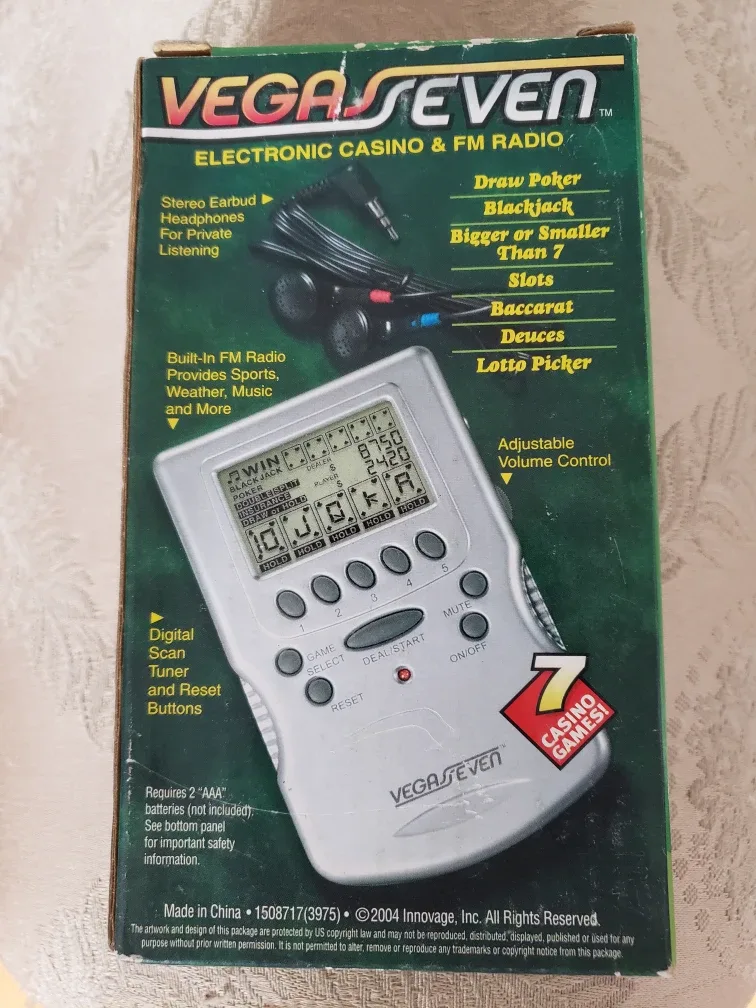 Vegas Seven Electronic Casino Game & FM Radio image indicator(2)