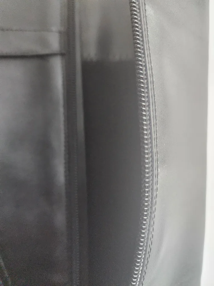 Women's Black Warm Leather Knee-High Boots image indicator(2)