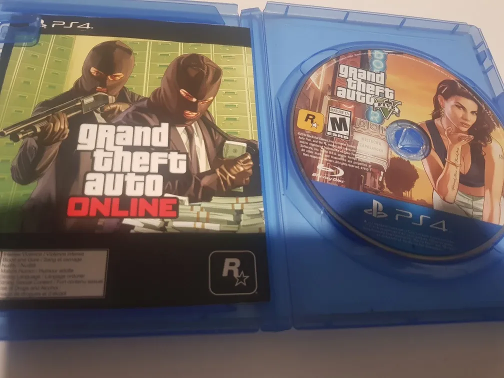 GTA V & FIFA 20 PlayStation 4 Games image indicator(2)
