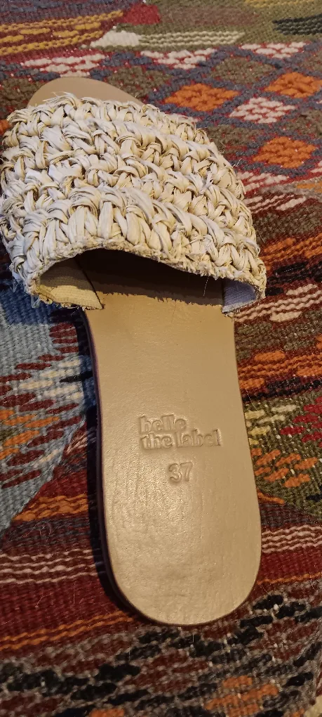 Hello the Label Woven Slides - Size 37 image indicator(2)