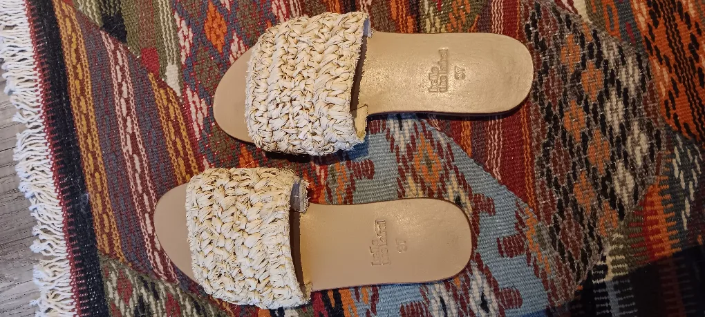 Hello the Label Woven Slides - Size 37 image indicator(5)