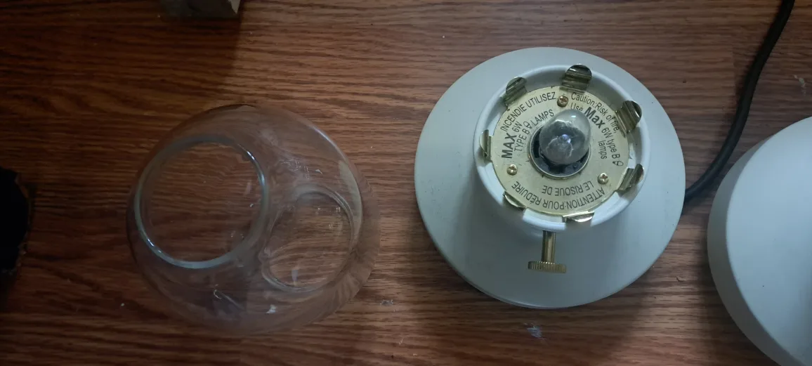 Pair of IKEA T�ÄRNABY Table Lamps image indicator(3)