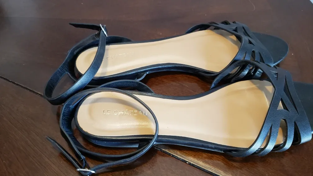 Women's Sandals, Slides, Flats All Mint image indicator(7)