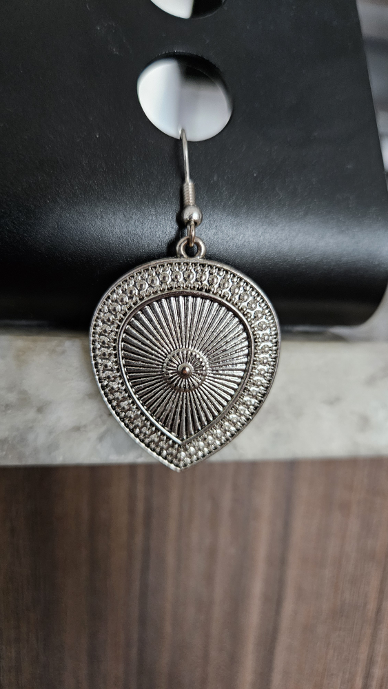 Silver Teardrop Earrings, Leaf design - photo 4