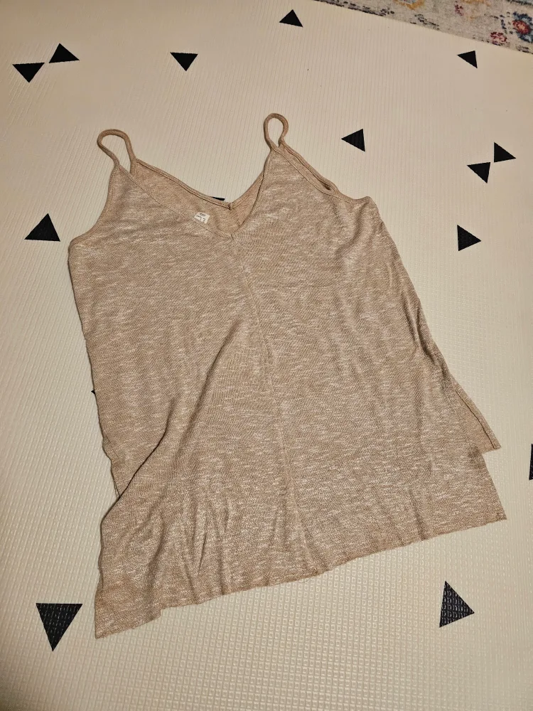 Forever 21 Beige Tank Top image indicator(2)